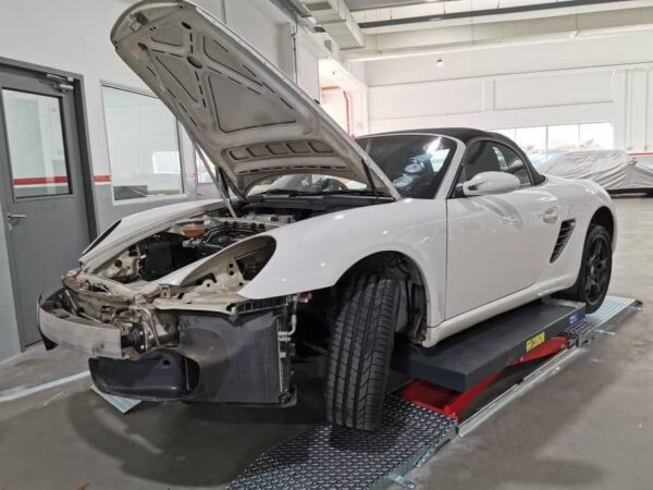Body, Bumper, Fender Respray & Repairs - Image 6
