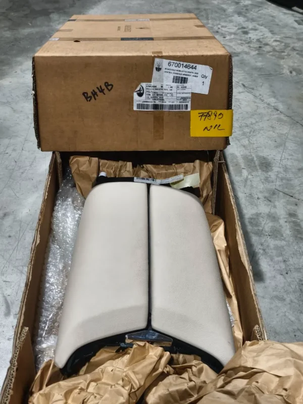 Central-Console-Armrest-Sabbia