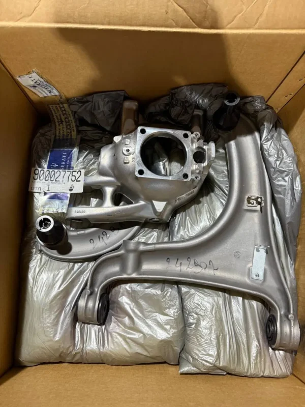 Complete LH Rear Susp Kit - Maserati