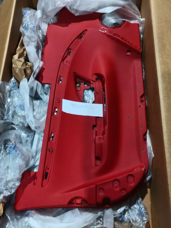 Cpl L.H Door Panel Moulding