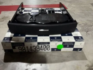 Maserati Cap Holder Plate Kit