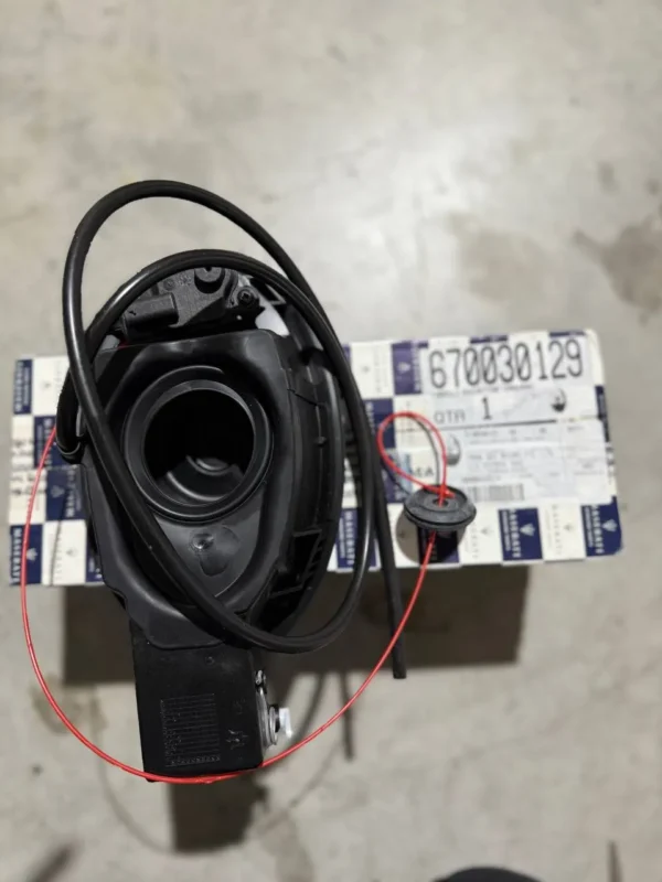 Cpl Filler Neck Base Plate