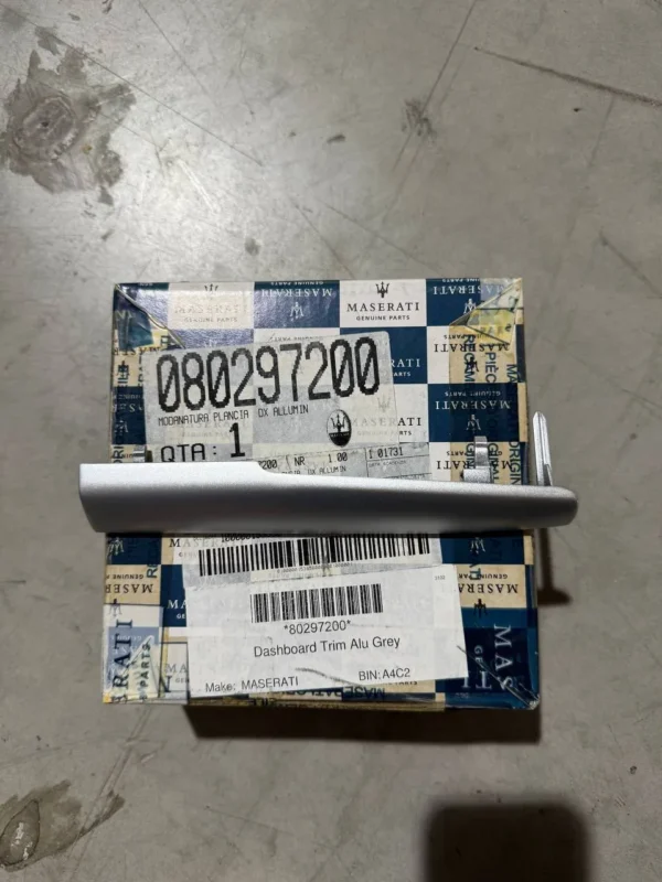 Dashboard Trim Alu Grey